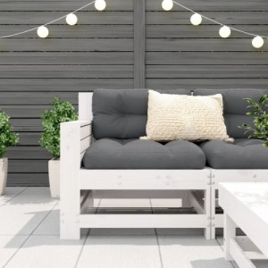 Fehér tömör fenyőfa kerti karfás kanapé párnával