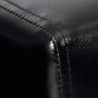 Fekete műbőr kocka alakú fotel
